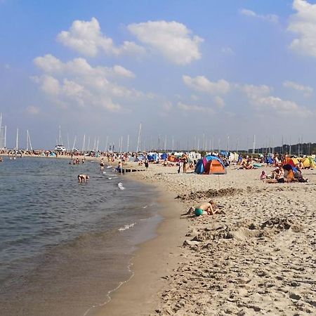 Zentrale Und Strandnahe Ferienwohnung In Kuehlungsborn Ost מראה חיצוני תמונה