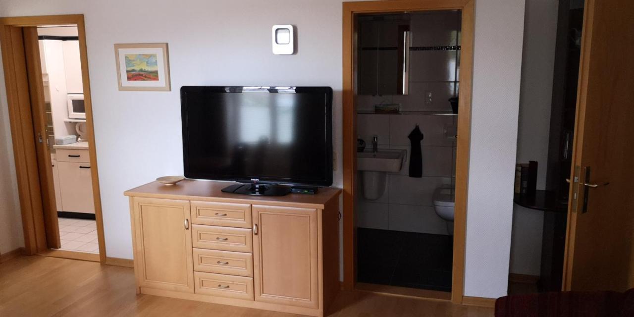 Zentrale Und Strandnahe Ferienwohnung In Kuehlungsborn Ost מראה חיצוני תמונה