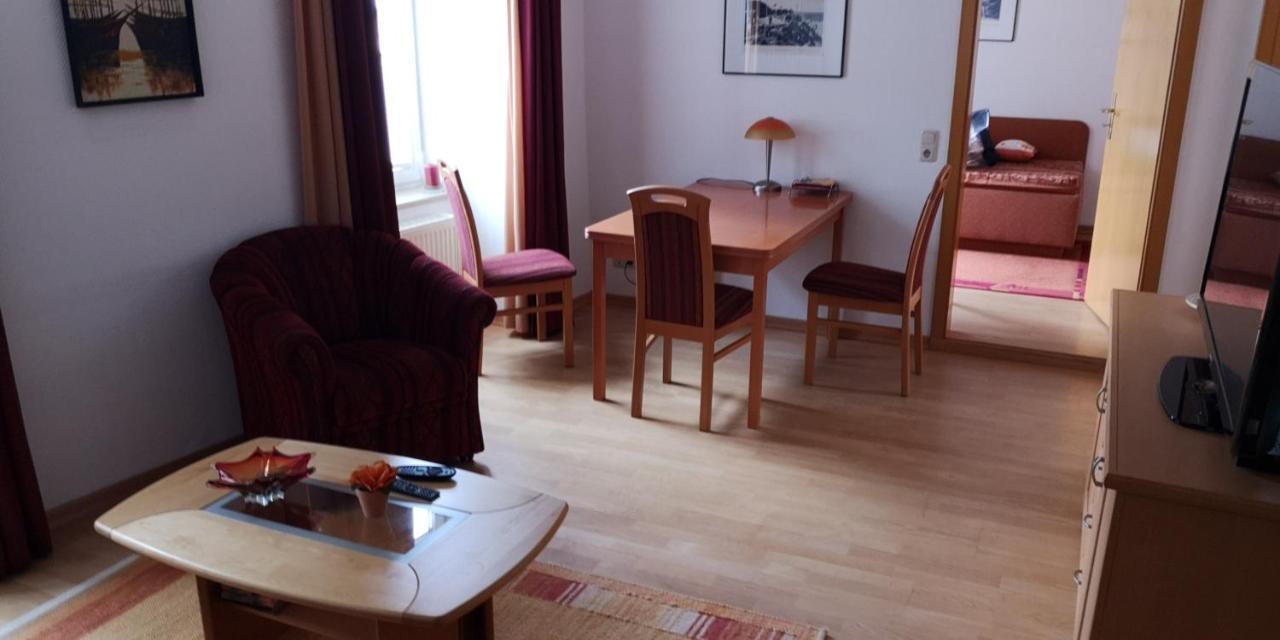 Zentrale Und Strandnahe Ferienwohnung In Kuehlungsborn Ost מראה חיצוני תמונה